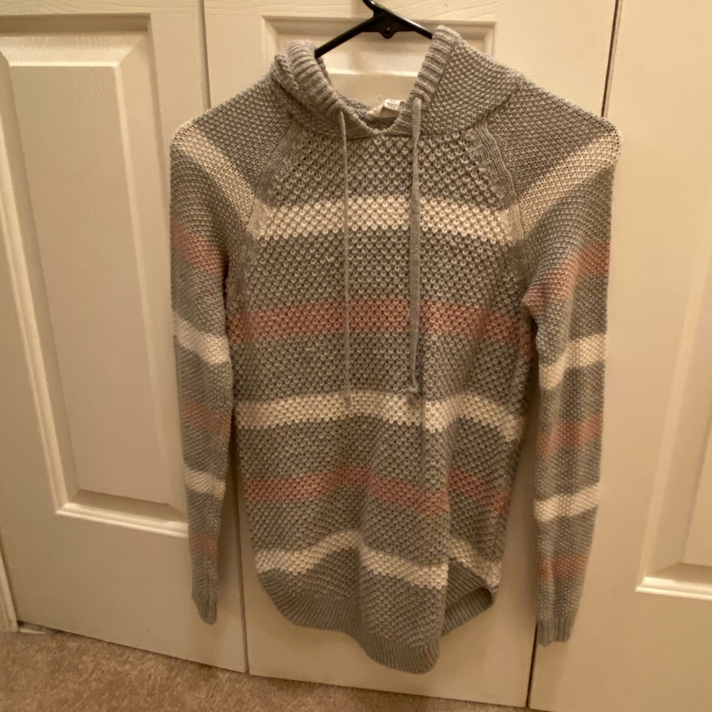 Hooded Sweater